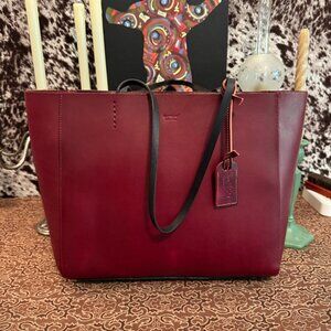 Old Trend "Out West" Tote In Merlot